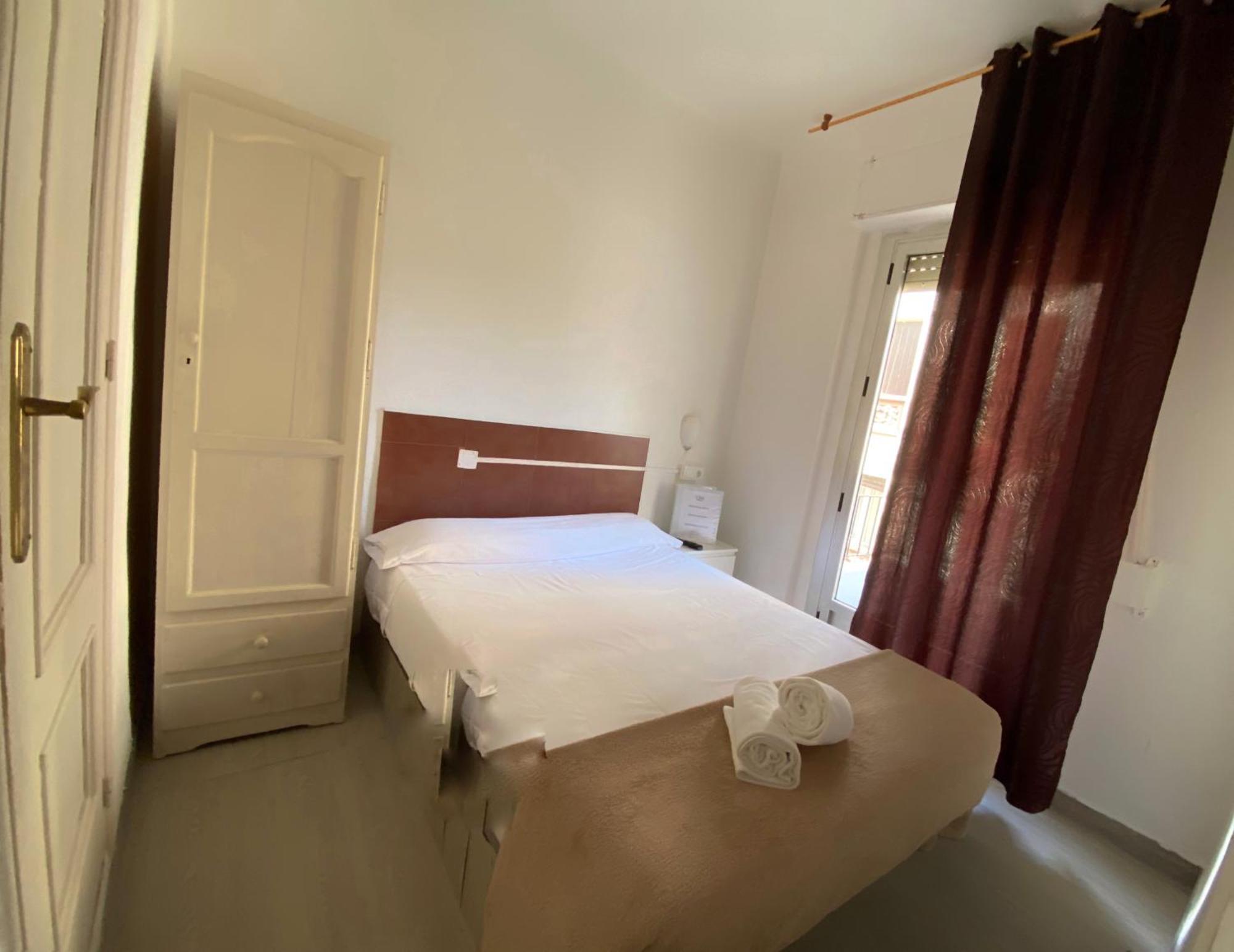 Latic Rooms Alicante Ngoại thất bức ảnh