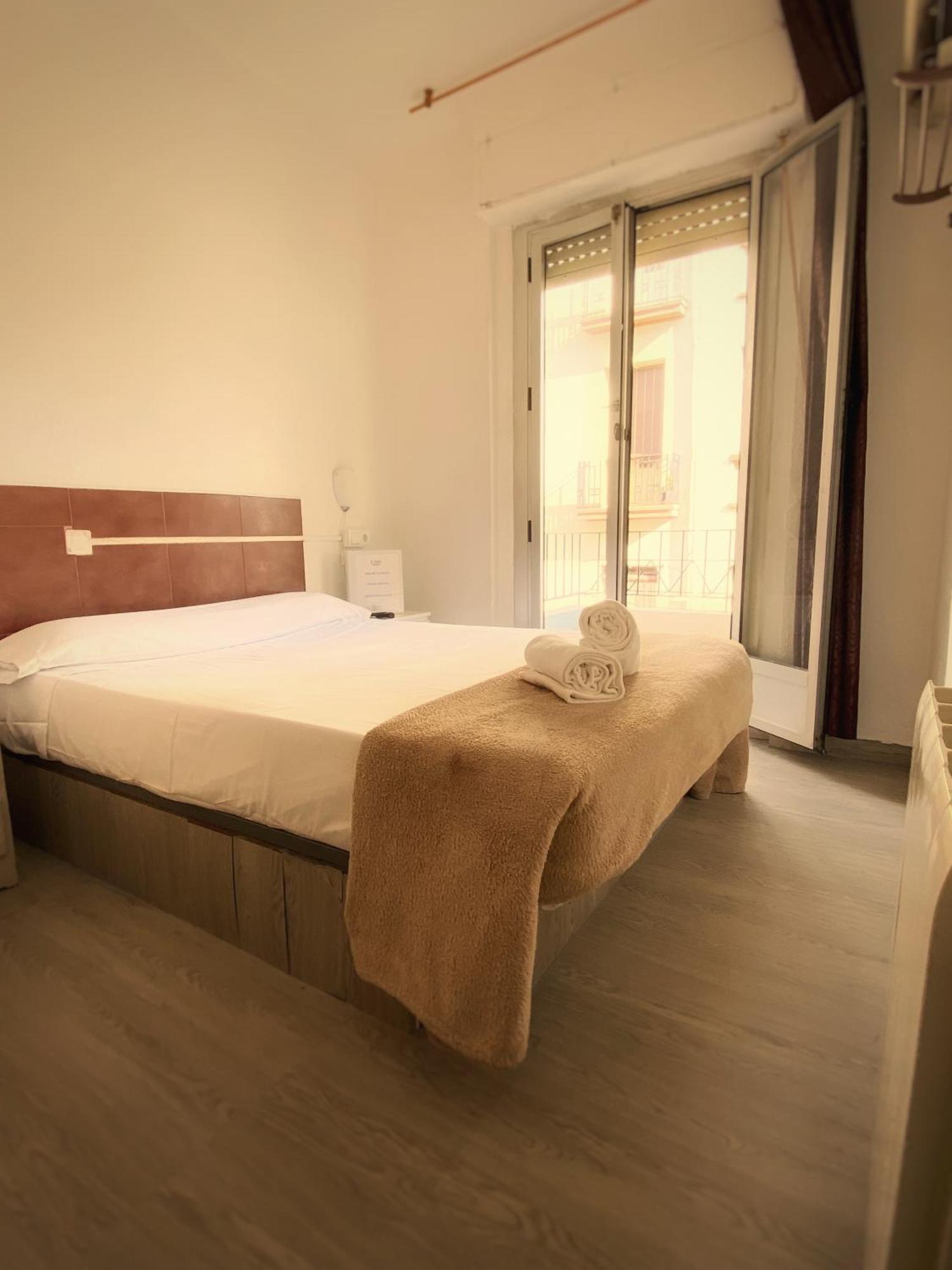 Latic Rooms Alicante Ngoại thất bức ảnh