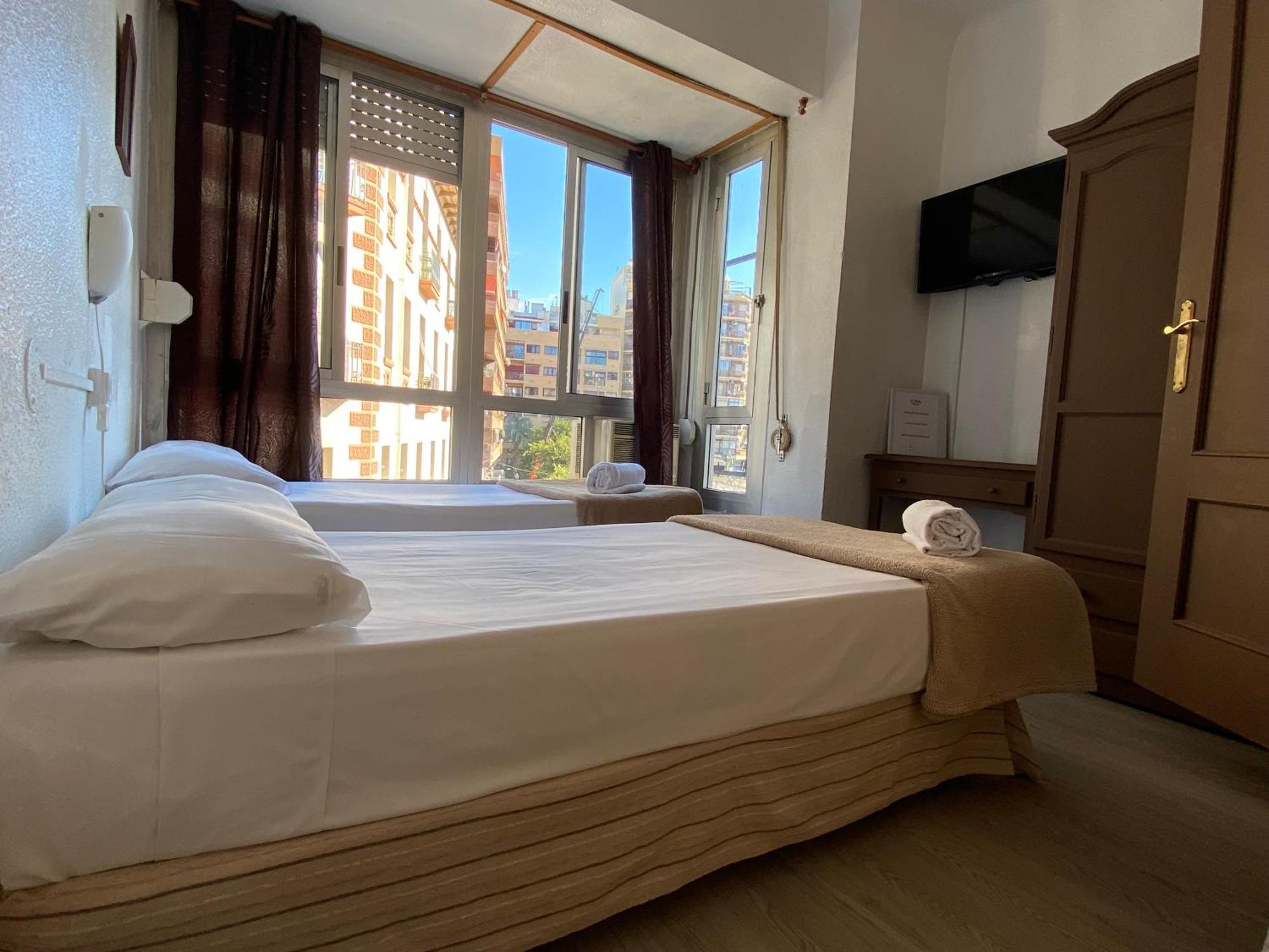 Latic Rooms Alicante Ngoại thất bức ảnh