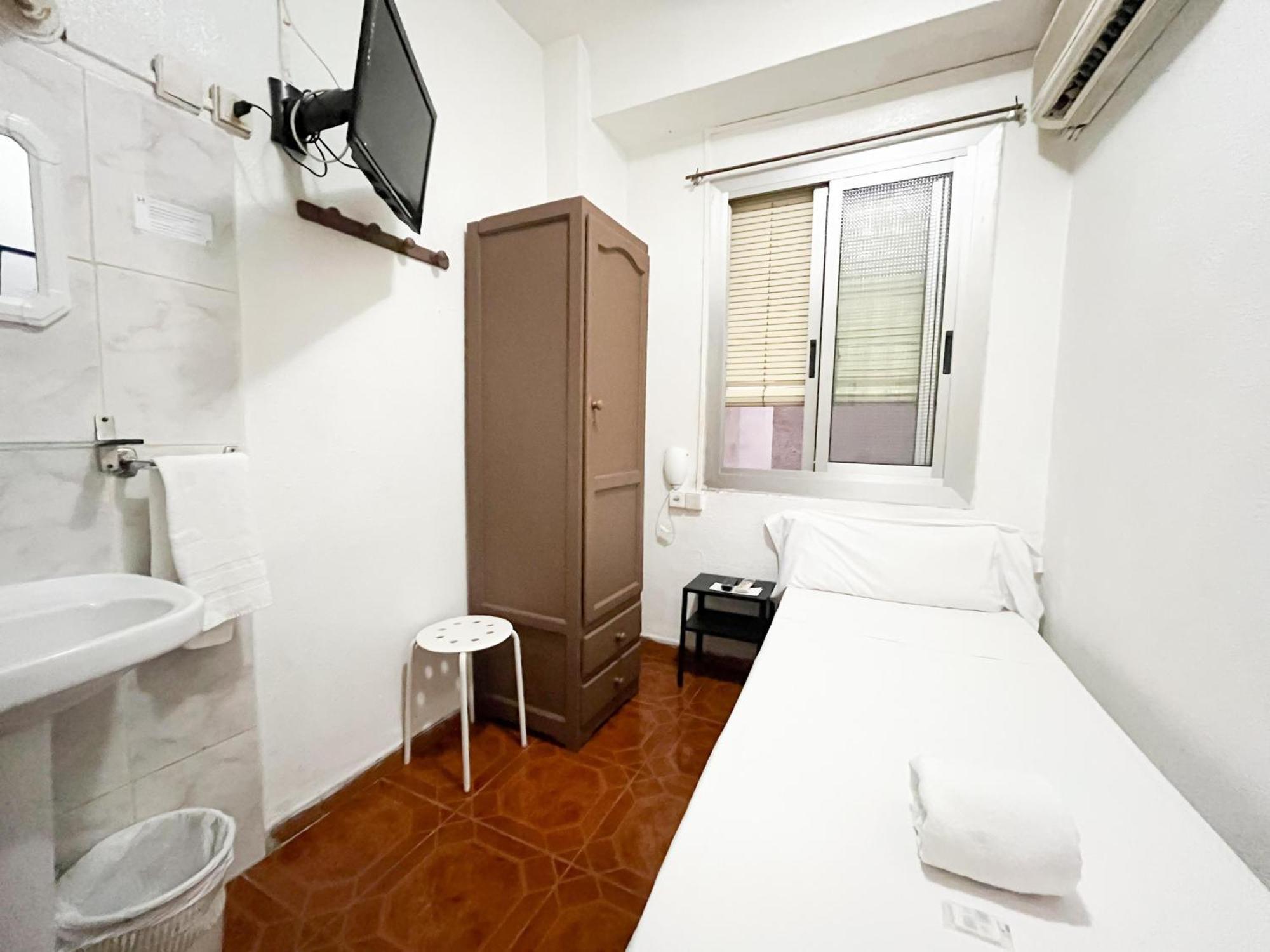 Latic Rooms Alicante Ngoại thất bức ảnh
