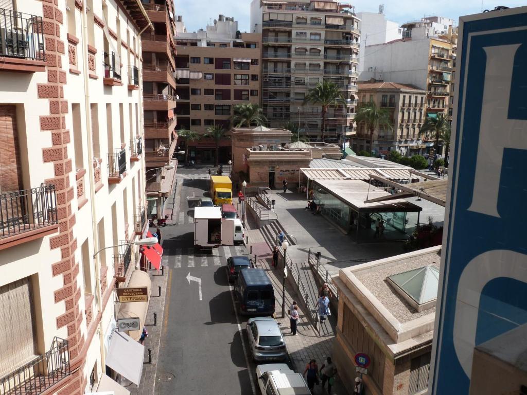 Latic Rooms Alicante Phòng bức ảnh